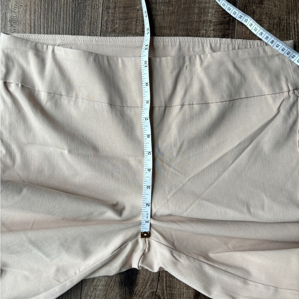 NEW Larry Levine Slim Ankle Length Pull On Slacks Women's Size Large - Picture 8 of 12